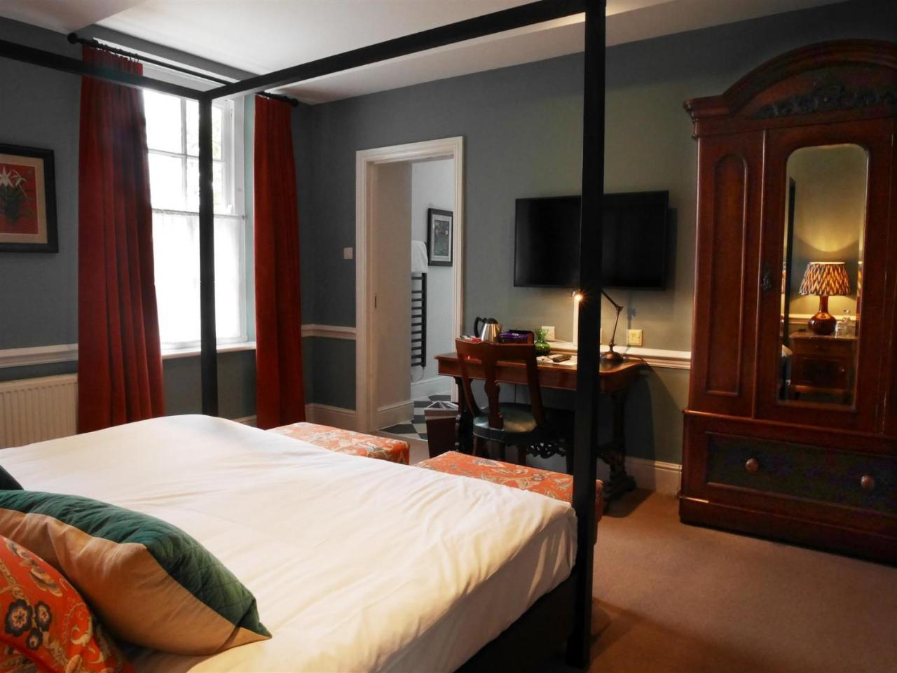 Hotel The Fleece Witney Exterior foto