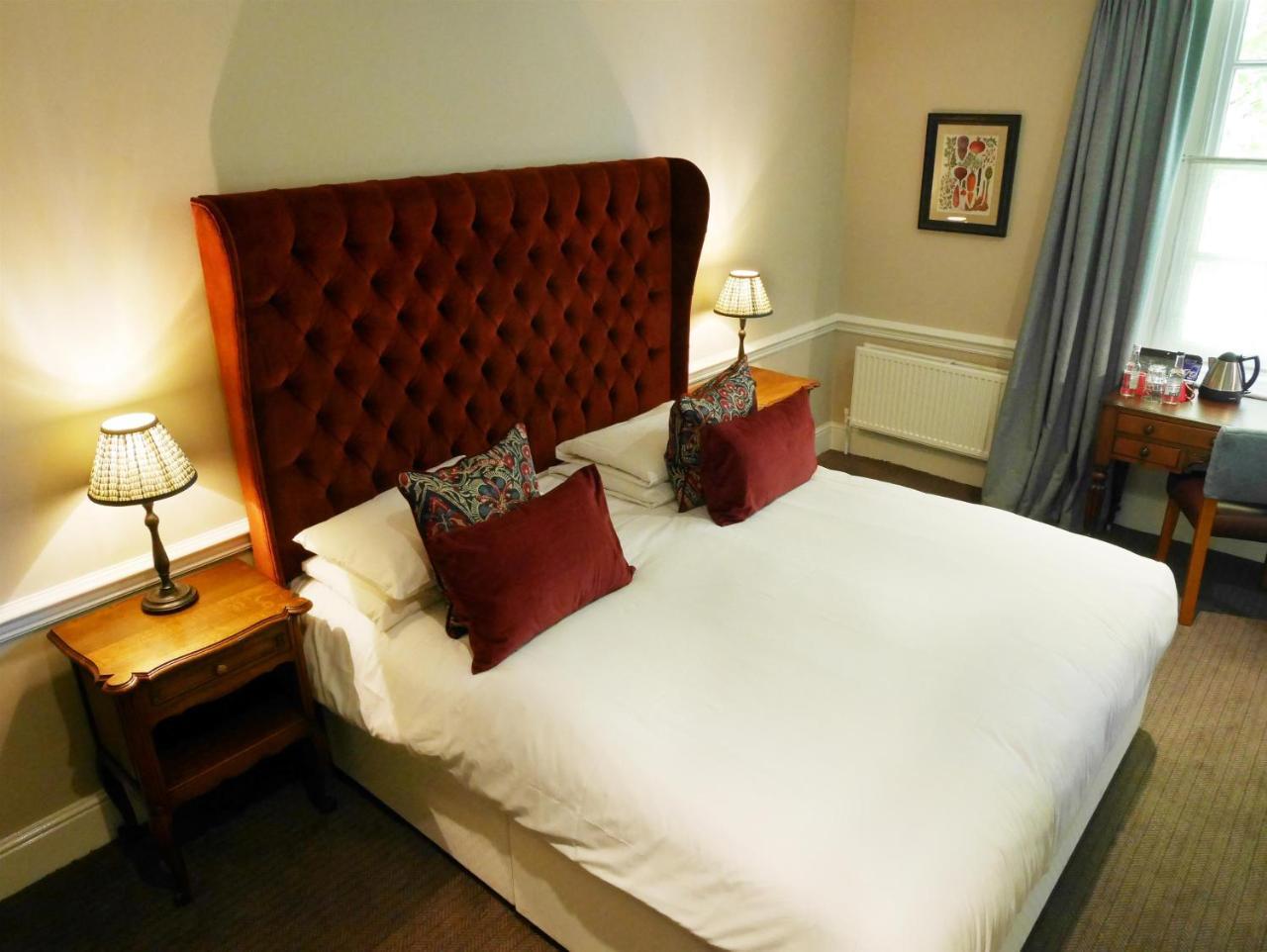 Hotel The Fleece Witney Exterior foto