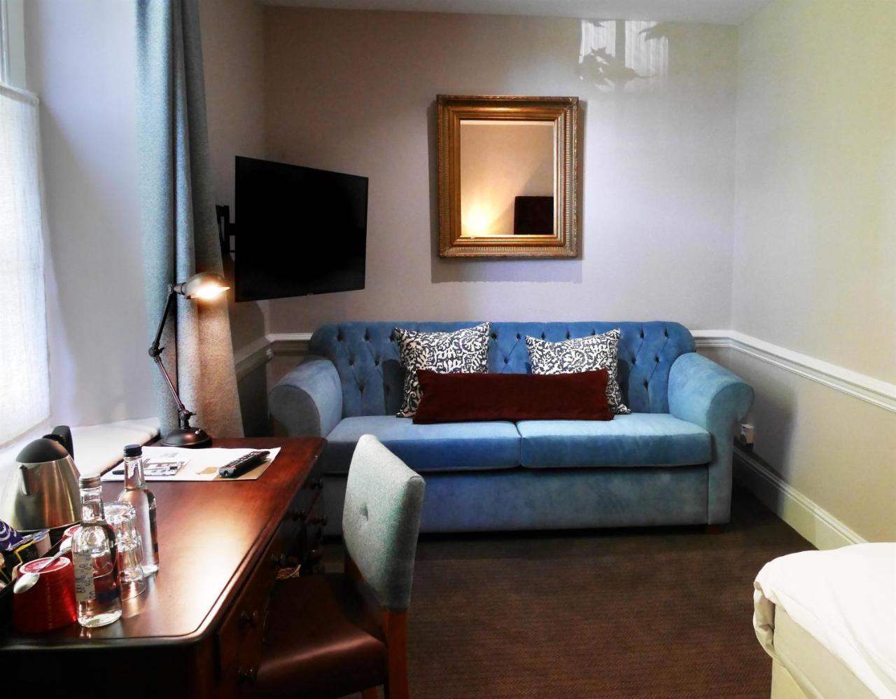 Hotel The Fleece Witney Exterior foto