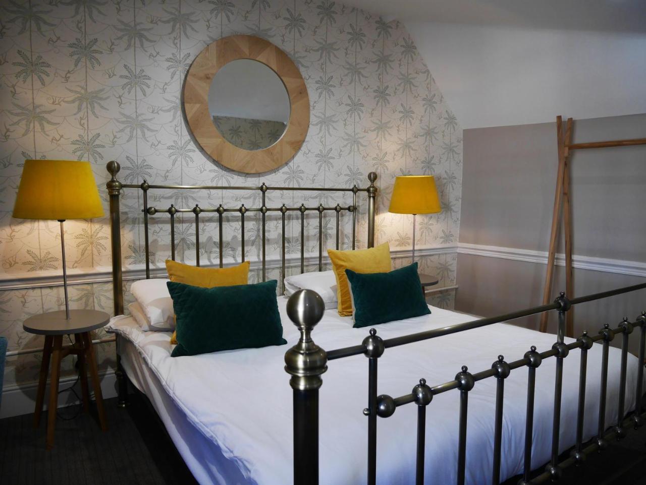 Hotel The Fleece Witney Exterior foto